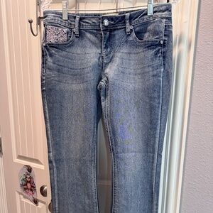 Mudd Stylish Blue Jeans with embellished pockets~Size 12 1/2 Girls~NWOT